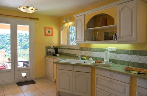 Les Issambres House | Peaceful Hillside Villa for 6 with Pool and Sea View in Les Issambres
