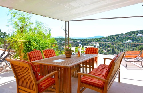 Les Issambres House | Peaceful Hillside Villa for 6 with Pool and Sea View in Les Issambres