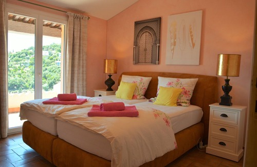 Les Issambres House | Peaceful holiday home in Les Issambres for six persons with pool and sea view