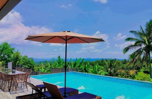 Calaca House | Peaceful Getaway with Mt. Batulao Views and Private Pool