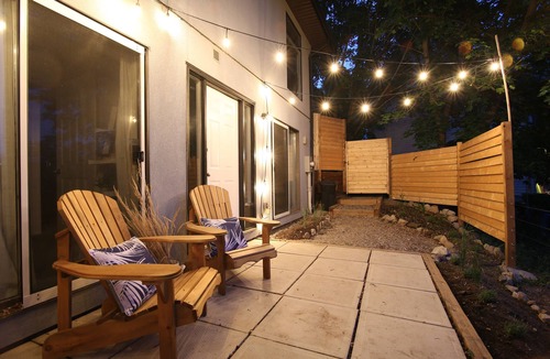East Hill House | Peaceful guest accommodation with private patio and beautiful view