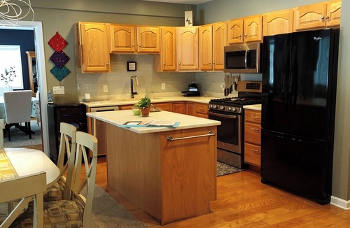 Fennville House | Peaceful home in the woods, Saugatuck Township