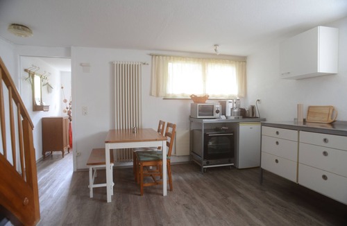 Ermatingen Apartment | Peaceful Lake Constance Retreat – Apartment Near the Water