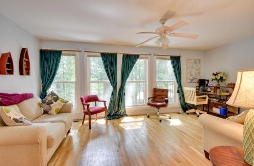 Gumlog House | Peaceful Lake Hartwell Gem w/Boat Dock