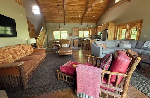 Menahga Cabin | Peaceful Lakefront Cabin w/Sauna & Loft-pet friendly