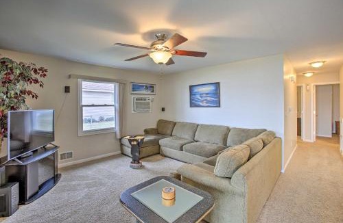 Prudenville House | Peaceful Lakefront Houghton Lake Property w/Patio