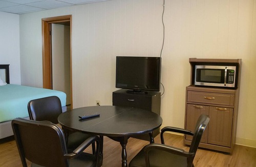 Wolf Point Hotel | Peaceful Lodging in Wolf Point w/Free Parking | Cattlemen's Cut (Casino) -6.4mi