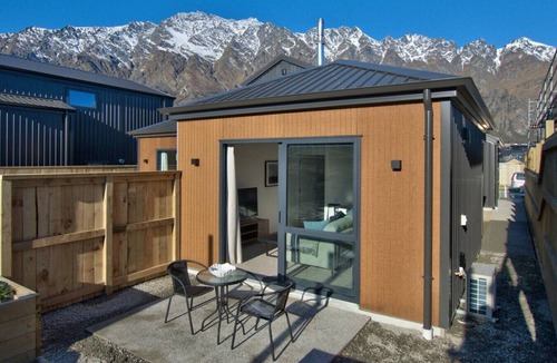 Kawarau Falls Condo | Peaceful, Luxury Unit At The Iconic Remarkables!