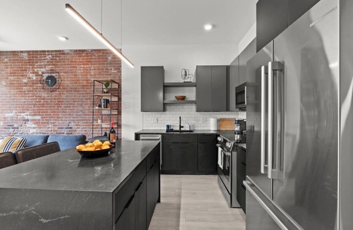 Near East Columbus House | Peaceful-Magic Touch-Getaway
