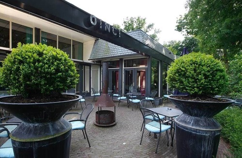 Nunspeet Hotel | Peaceful Nature Unit Near Het Zandenbos Heated Pool Dog Friendly Room