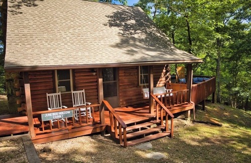 Eureka Springs Cabin | Peaceful Nature Retreat In Eureka Springs