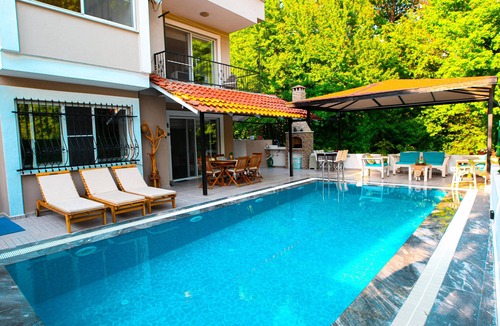Koycegiz Villa | Peaceful Nature Villa Private Garden & Pool nSweetgum Villa
