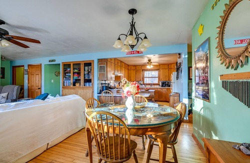 Necedah House | Peaceful Necedah Retreat: 3 Mi to Lakes!