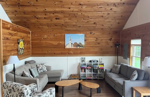 Tyne Valley House | Peaceful ocean view cottage in quiet area - kid friendly private beach
