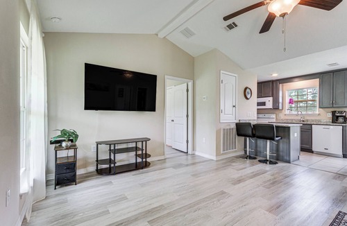 Milton House | Peaceful Pace Vacation Rental w/Smart TV!