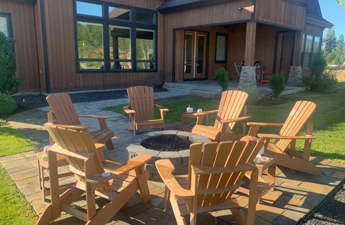 McCall House | Peaceful Payette Paradise - Luxe Family Getaway