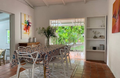 Holder's Hill House | Peaceful Payne’s Bay Home, minutes from the beach