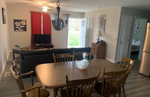 Cave City House | Peaceful private 3 BR new home near Mammoth Cave.