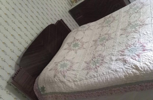 Elysburg House | Peaceful Private Country Farmhouse W/Starlink, 7 Min to Knoebels Pet Friendly!