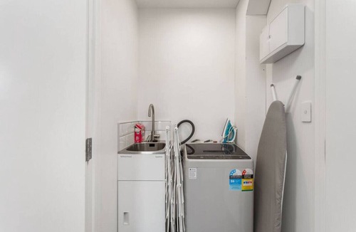 Linwood Apartment | Peaceful Private Oasis 2bdrm 2bthrm Free Parking