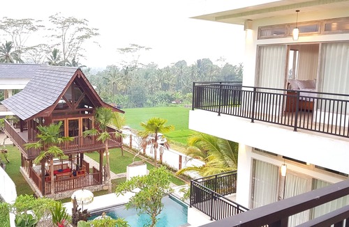 Keliki Villa | Peaceful Private Pool Villa - 9 BR with Amazing Green Rice Field View