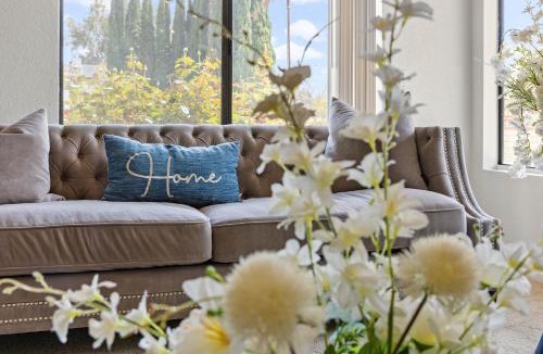 South Redlands Villa | Peaceful Private Retreat In The Heart Of Town