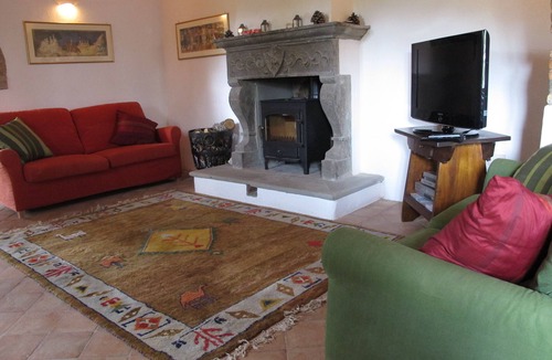 Santa Reparata House | Peaceful, private, well-equipped family holiday home with stunning views