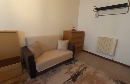 Braganca House | Peaceful retreat with pool, 5 minutes from the city, pet friendly