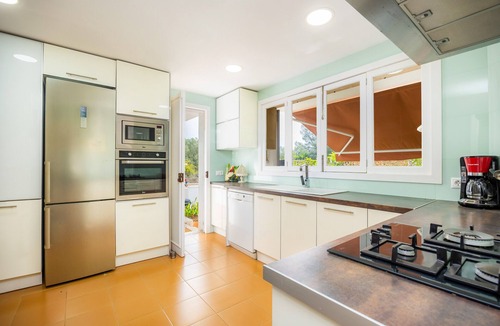 Cala Blava House | Peaceful Seafront Location – Casa Es Pí