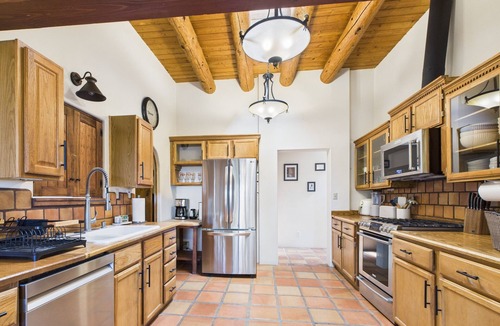Santa Fe House | Peaceful, Serene Retreat with Guest House Option