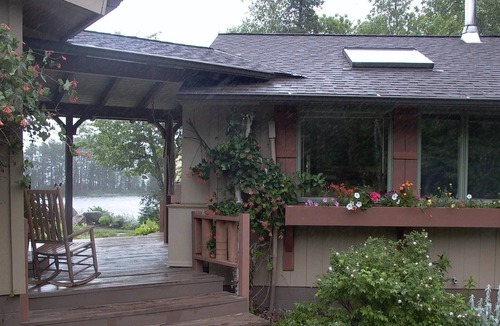 Cook Cabin | Peaceful Setting, Perfect For Your Vacation Get-away. Sauna. Pet-friendly.
