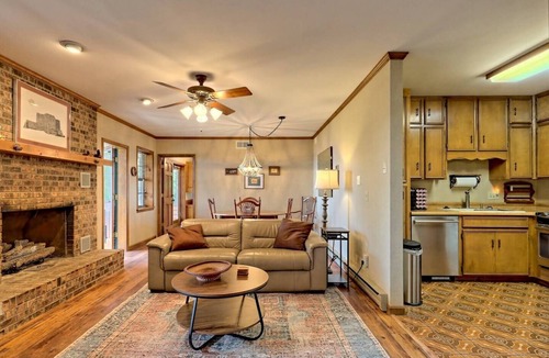 Franklin Cabin | Peaceful, Spectacular Views, Screened Porch