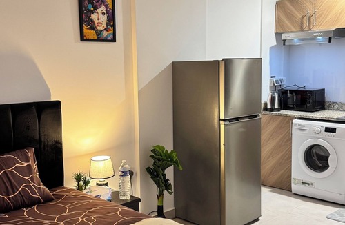 Al Mankhool Apartment | Peaceful Studio apartment perfect for a relaxing Dubai stay