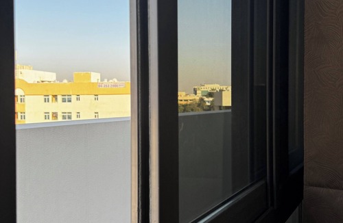 Al Mankhool Apartment | Peaceful Studio apartment perfect for a relaxing Dubai stay