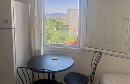 Bogazici Apartment | Peaceful Studio by the Beach in Bodrum