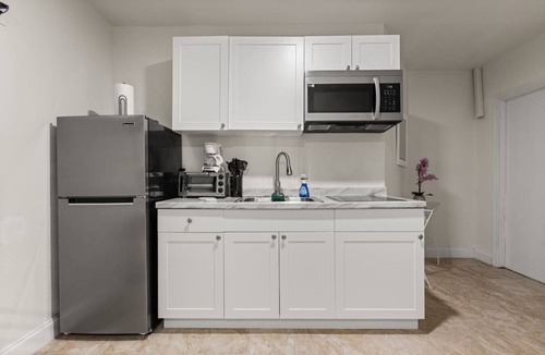Orlando House | Peaceful Studio in a Quiet Orlando Community