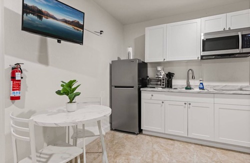 Orlando House | Peaceful Studio in a Quiet Orlando Community