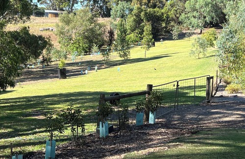 Mount Barker Apartment | Peaceful studio located on 5 acres in central Mount Barker, 8 mins walk to shops
