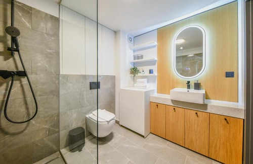 Cluj-Napoca Apartment | Peaceful Studio w Terrace