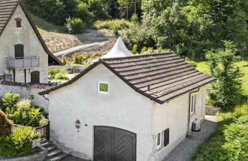 Rorschacherberg House | peaceful tiny house near forest