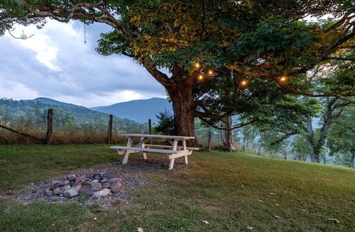 Seneca Rocks Cabin | Peaceful Tiny House in the Mountains near Seneca Rocks, West Virginia