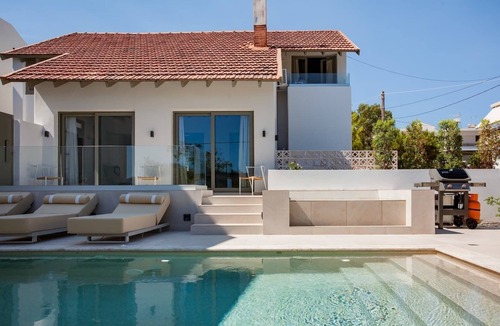 Chania Villa | Peaceful Villa With Private Pool And Jacuzzi