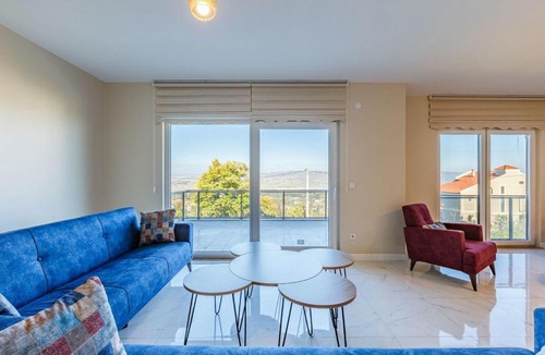 Masukiye Villa | Peaceful Villa with Private Pool and Garden in Kartepe