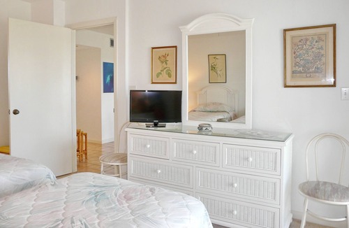 Marco Island Condo | Peaceful, west-facing condo w/ hot tub, heated pool & brief walk to beach