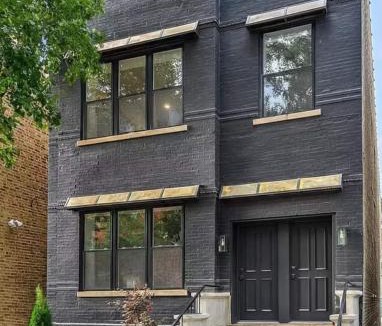 West Town Apartment | Peaceful Zen Flat 2BR Oasis with Free Parking