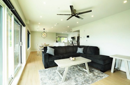 Central Okanagan Apartment | Peachview Suites