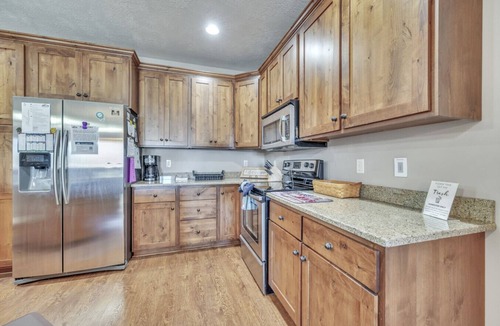 Arnolds Park Condo | Peachy Perch in the Coronado at Bridges Bay Resort