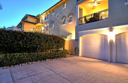 Siesta Key House | Peacock Villa - 5540 E