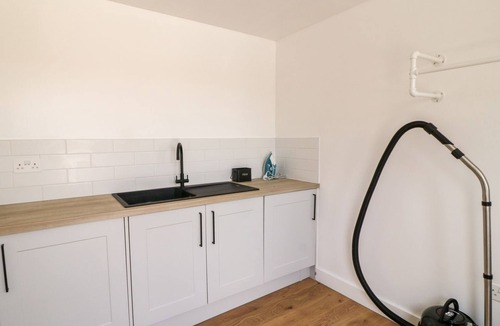 Saltash Cottage | Pear Tree Cottage