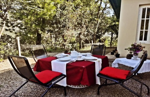 Solan Cottage | PEAR TREE COTTAGE